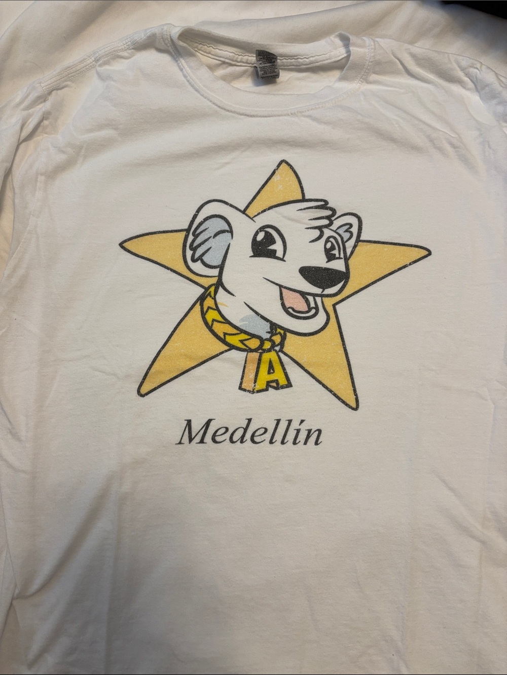 Medellín White Graphic Tee with Yellow Star